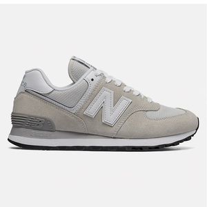 👻New Balance Sneakers👻